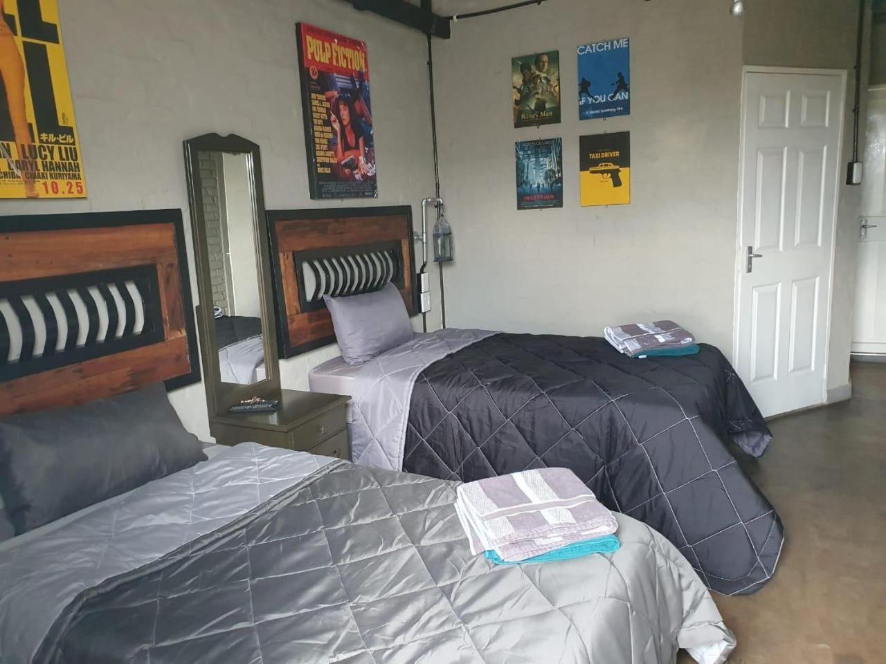 At Ease Road Lodge Zeerust Room photo